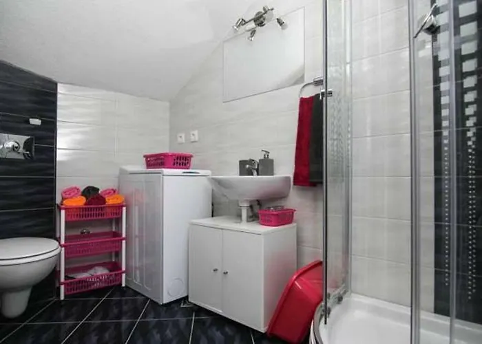 Casa de Férias Kuca Za Odmor Batinic Makarska